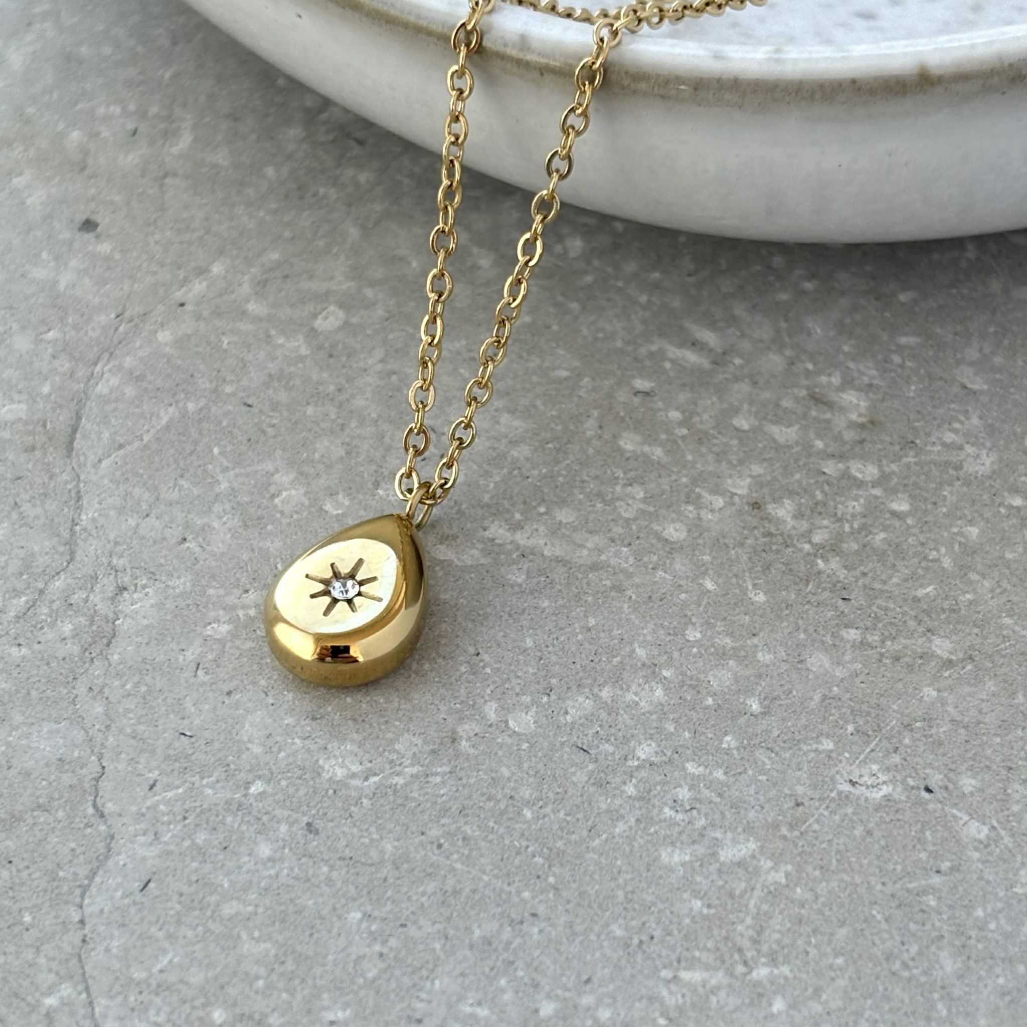 Tarnish Resistant Gold Teardrop Necklace