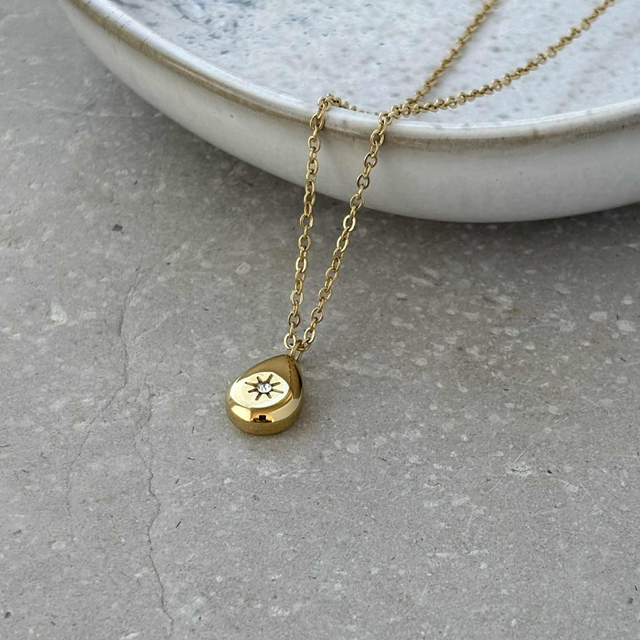 Tarnish Resistant Gold Teardrop Necklace